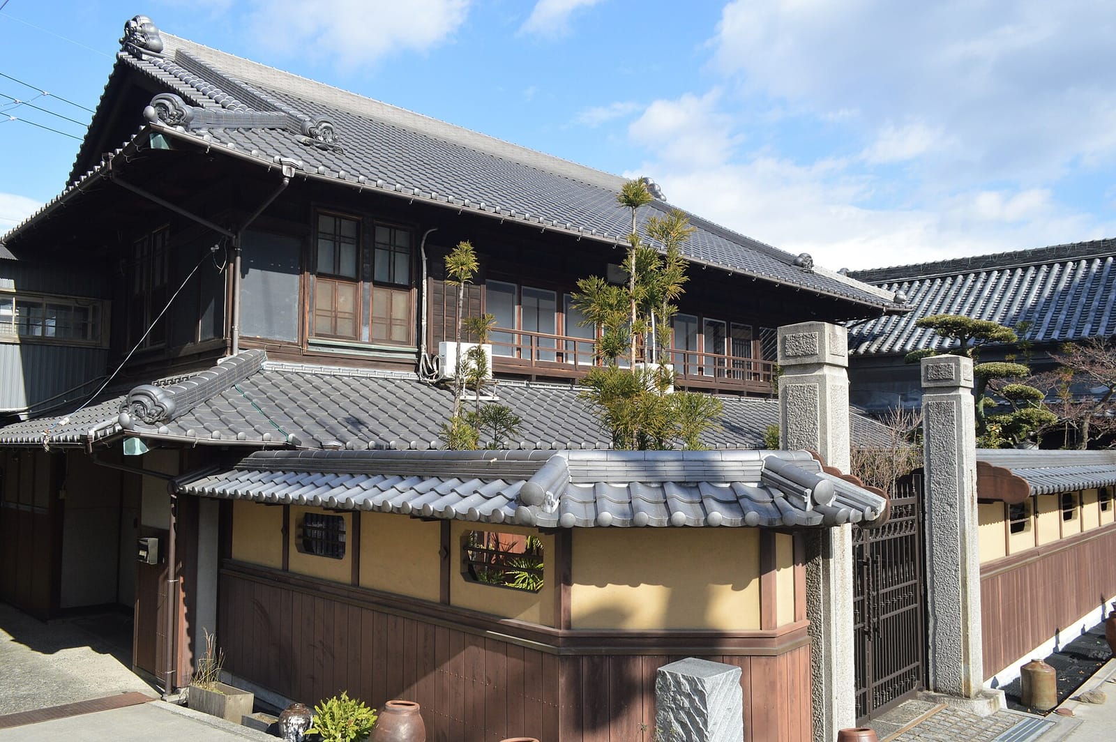 甘強酒造の登録有形文化財の住宅主屋