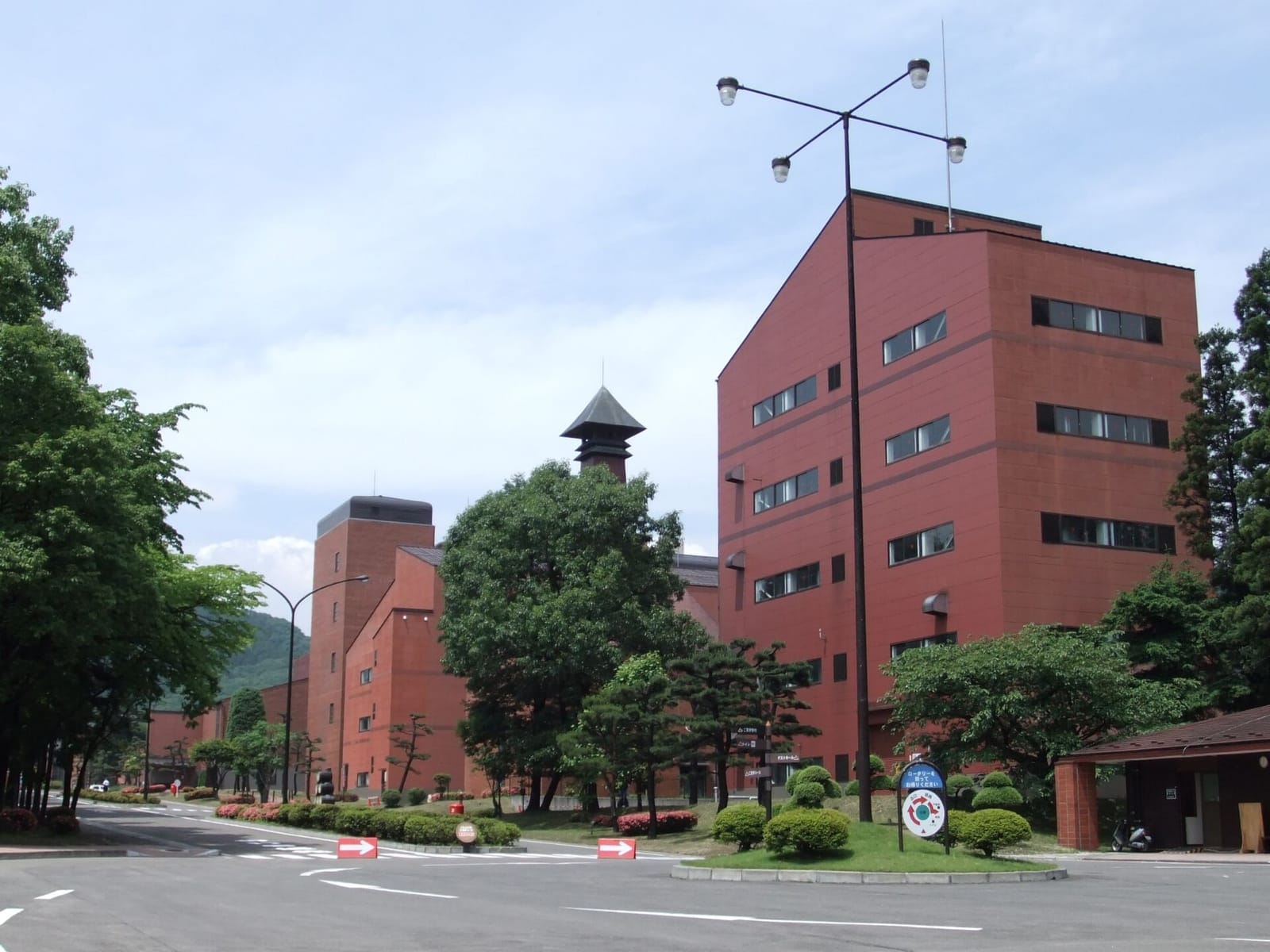 宮城峡蒸溜所の全景
