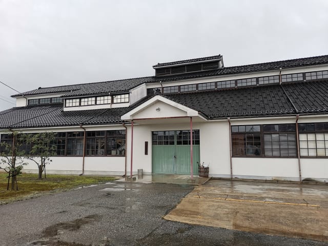 三郎丸蒸留所の製造棟