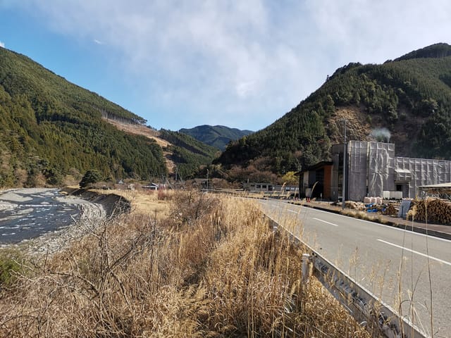 静岡蒸溜所の外観
